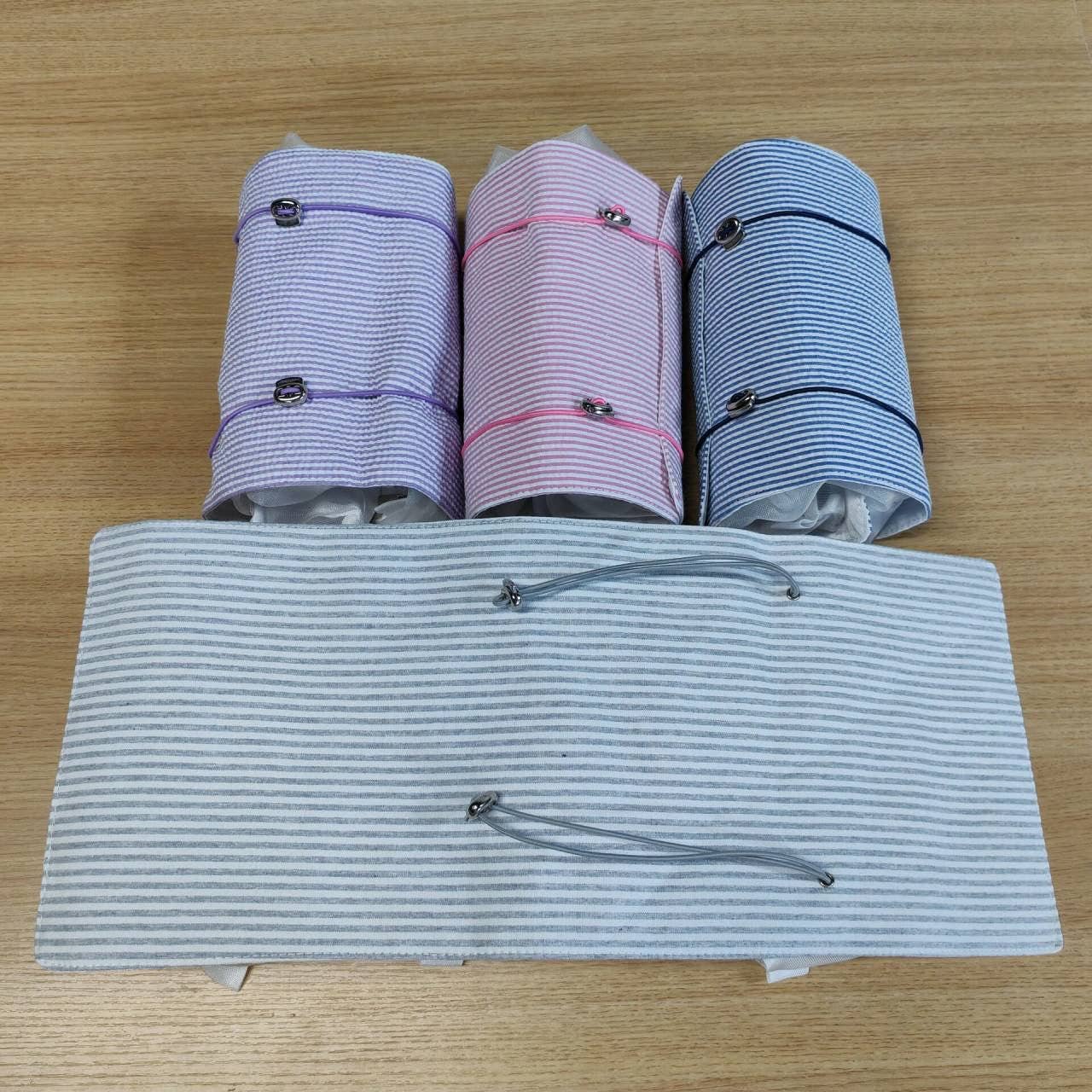 Levi and Lane Blanks - Blank Seersucker Toiletry Roll